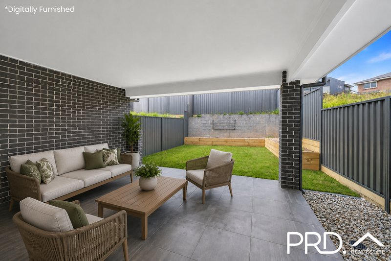 Photo - 18a Fieldhouse Circuit, Campbelltown NSW 2560 - Image 10