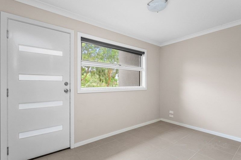 Photo - 18A Honolulu Drive, Point Cook VIC 3030 - Image 3