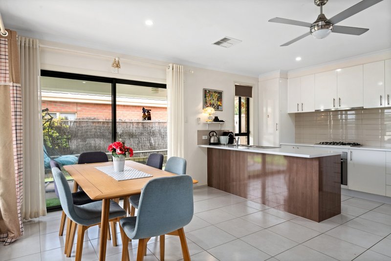 Photo - 18A Illawarra Avenue, Hove SA 5048 - Image 13