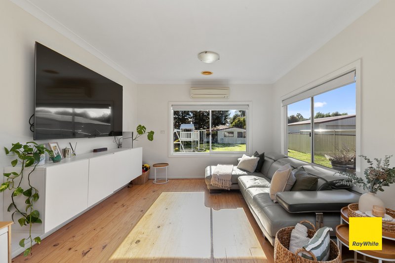 Photo - 18A King Street, Bungendore NSW 2621 - Image 2