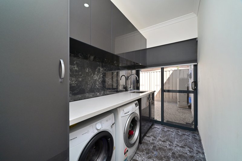 Photo - 18A Kobelke Street, Dianella WA 6059 - Image 24
