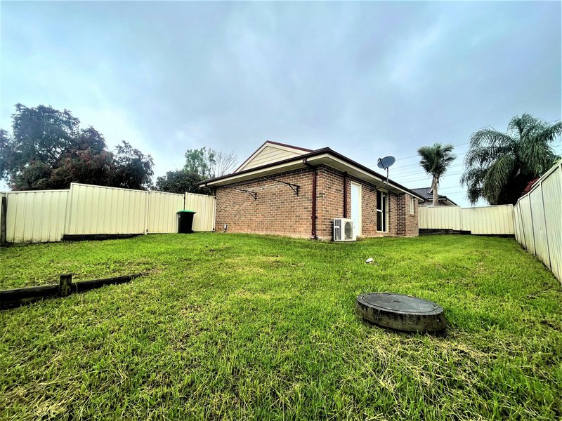 Photo - 18A Kulaman Crescent, Glenmore Park NSW 2745 - Image 5