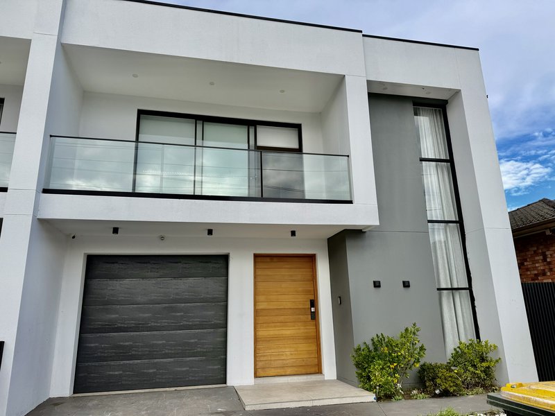 Photo - 18A Landon Street, Fairfield East NSW 2165 - Image 1