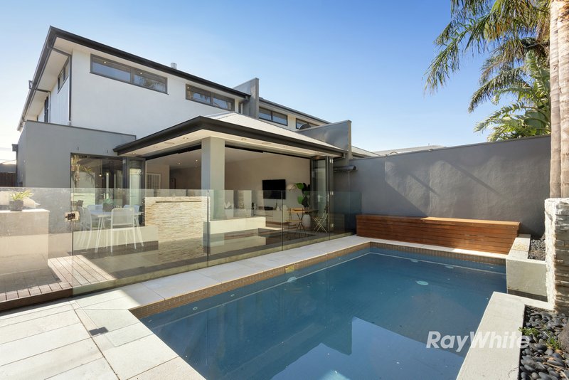 Photo - 18A Lawson Street, Bentleigh VIC 3204 - Image 1
