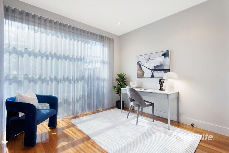 Photo - 18A Lawson Street, Bentleigh VIC 3204 - Image 9