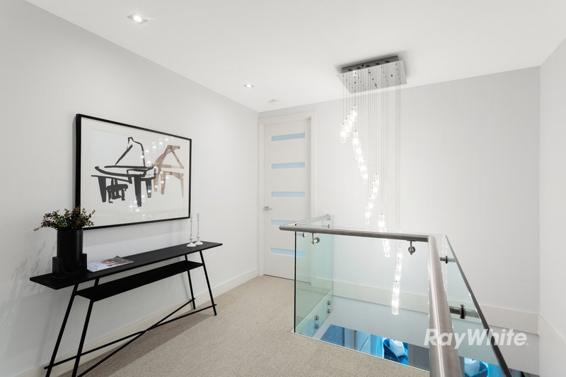 Photo - 18A Lawson Street, Bentleigh VIC 3204 - Image 10