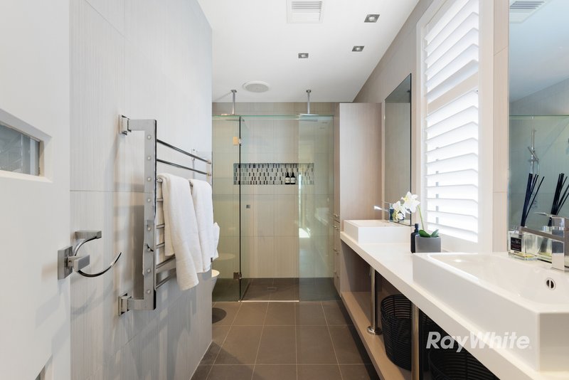 Photo - 18A Lawson Street, Bentleigh VIC 3204 - Image 13