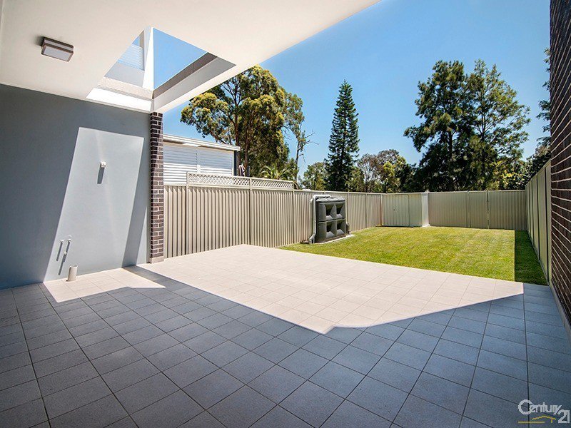 Photo - 18a Louie Street, Padstow NSW 2211 - Image 7