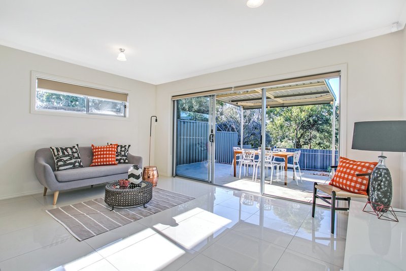 Photo - 18a Madeira Drive, Morphett Vale SA 5162 - Image 5