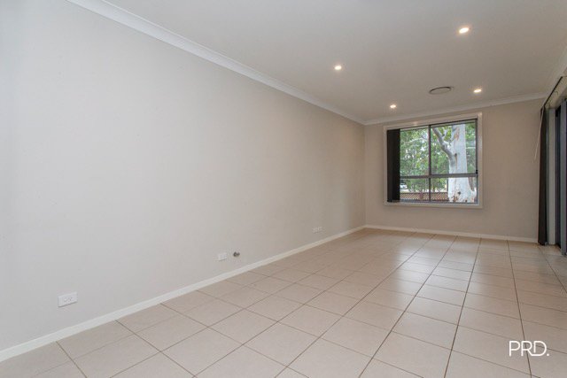 Photo - 18a Martin Street, Emu Plains NSW 2750 - Image 6