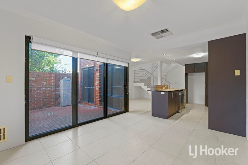 Photo - 18A Mcmillan Street, Victoria Park WA 6100 - Image 4