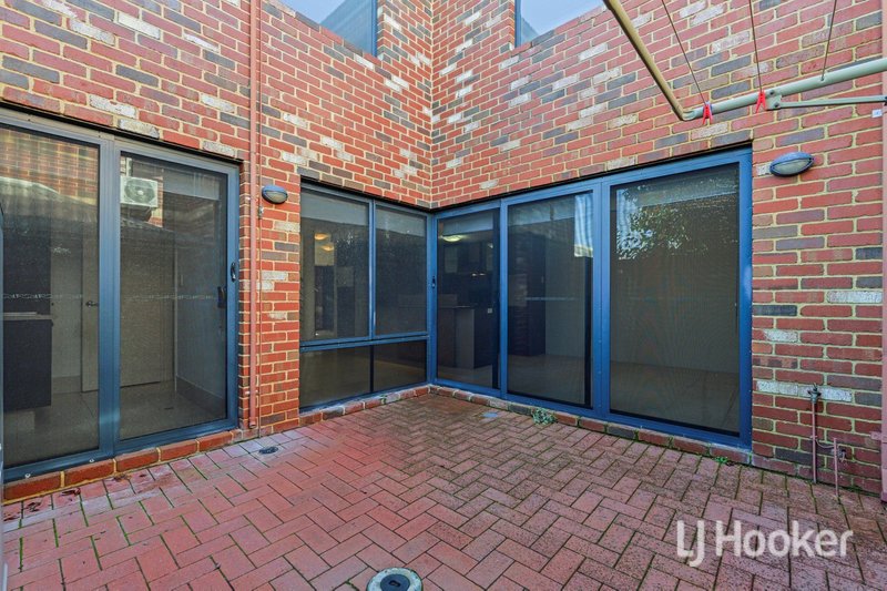 Photo - 18A Mcmillan Street, Victoria Park WA 6100 - Image 5
