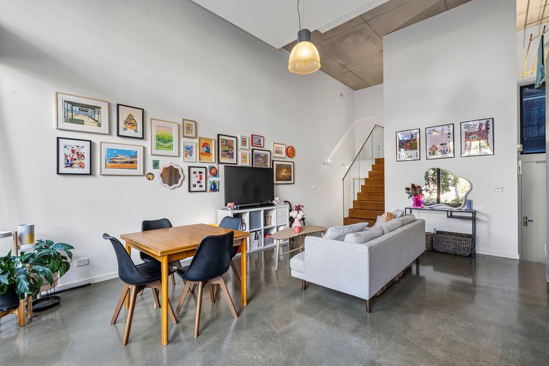 Photo - 18A Mollison Street, Abbotsford VIC 3067 - Image 3