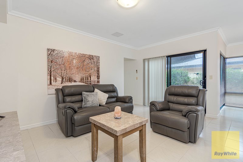 Photo - 18A Olivedale Road, Madeley WA 6065 - Image 10