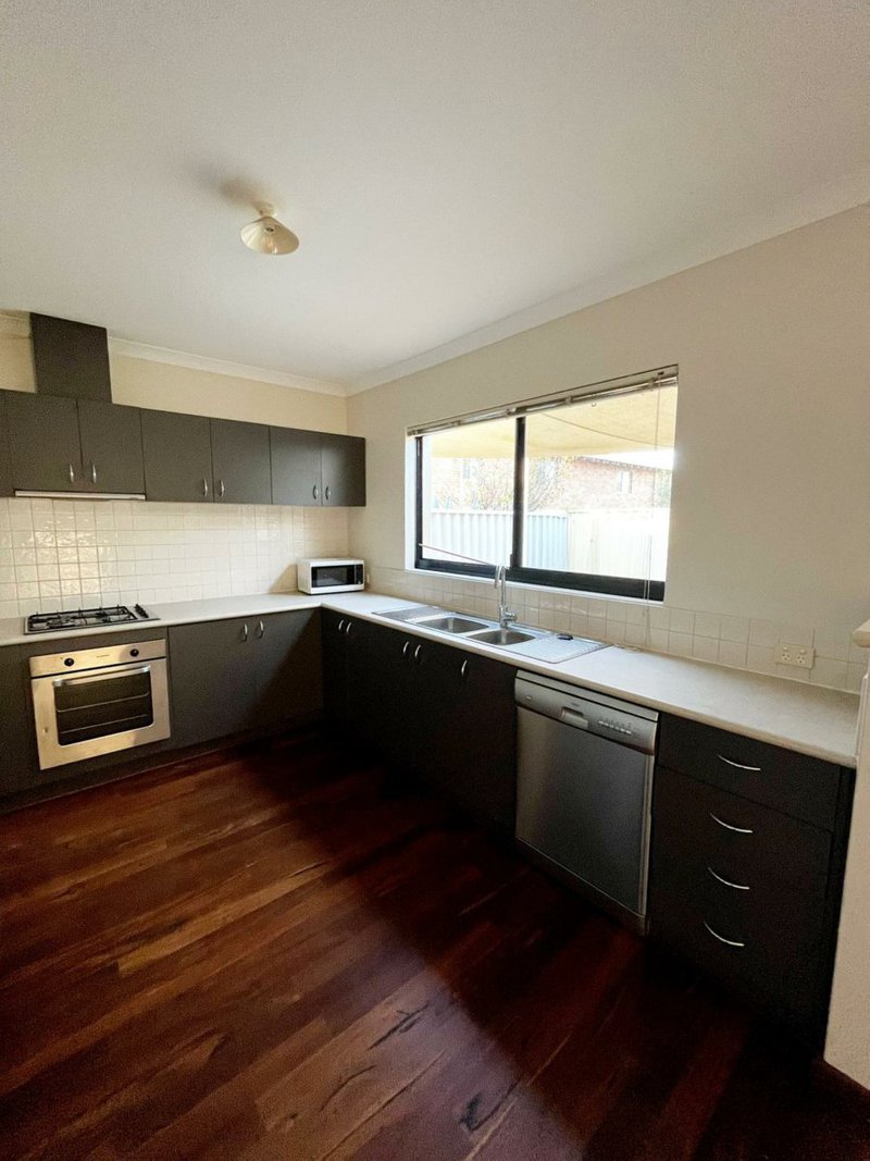 Photo - 18A Roscorla Avenue, Yokine WA 6060 - Image 3