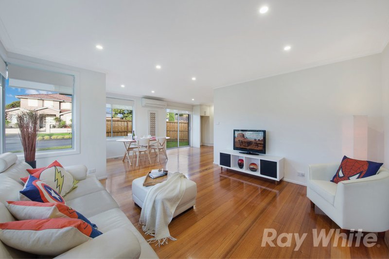 Photo - 18A Valewood Drive, Mulgrave VIC 3170 - Image 3