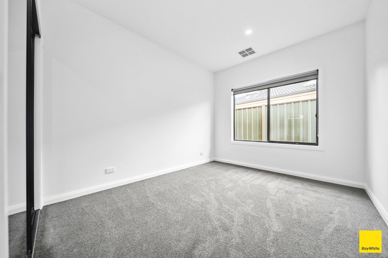 Photo - 18B Chapel Street, Kangaroo Flat VIC 3555 - Image 13