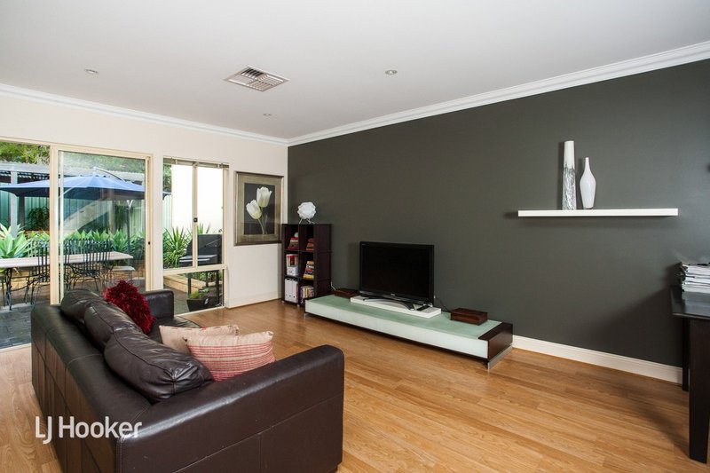 Photo - 18B Kerley Crescent, Athelstone SA 5076 - Image 3