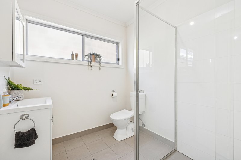 Photo - 18b Madeira Drive, Morphett Vale SA 5162 - Image 8