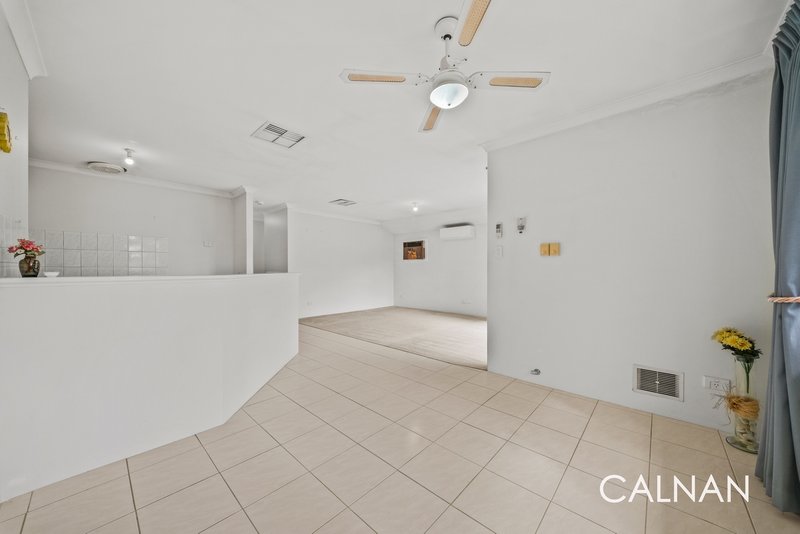Photo - 18B Noreatt Place, Leeming WA 6149 - Image 2