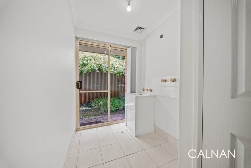Photo - 18B Noreatt Place, Leeming WA 6149 - Image 16