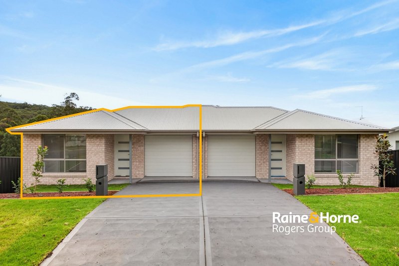 Photo - 18B Turnock Drive, Cameron Park NSW 2285 - Image 14