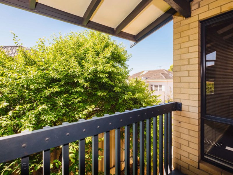 Photo - 18H Kirkham Hill Terrace, Maylands WA 6051 - Image 10