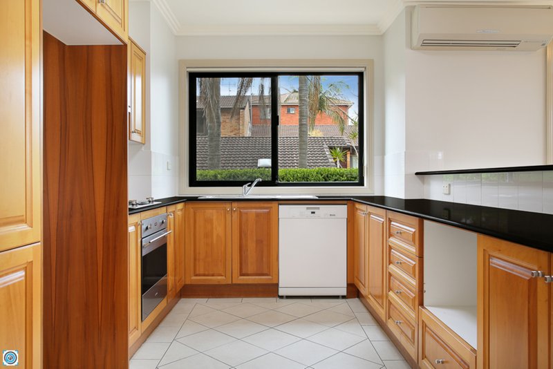 Photo - 1/9-11 Bode Avenue, North Wollongong NSW 2500 - Image 3