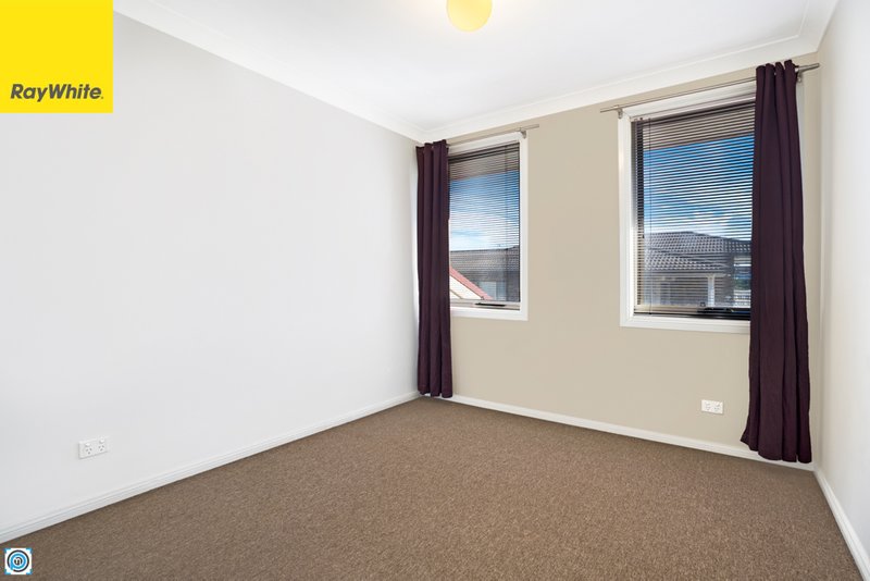 Photo - 1/9-11 Clive Avenue, Warrawong NSW 2502 - Image 5