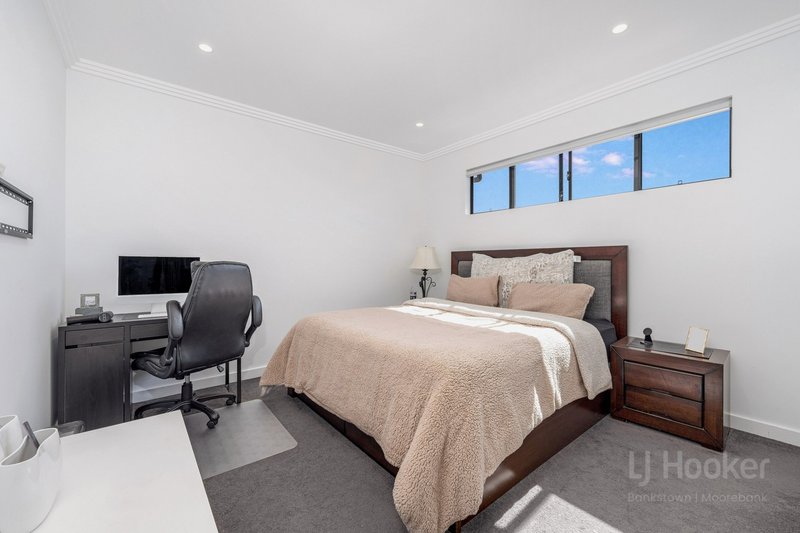 Photo - 1/9-11 Elouera Crescent, Moorebank NSW 2170 - Image 4