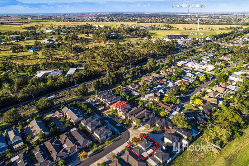 Photo - 1/9-11 Georgia Crescent, Werribee VIC 3030 - Image 17