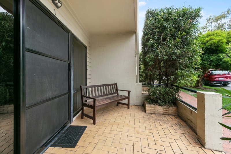 Photo - 1/9-11 Kurnai Avenue, Metung VIC 3904 - Image 3