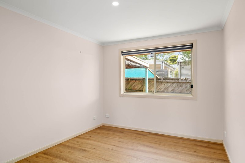 Photo - 1/9-11 Redwood Drive, Cowes VIC 3922 - Image 7