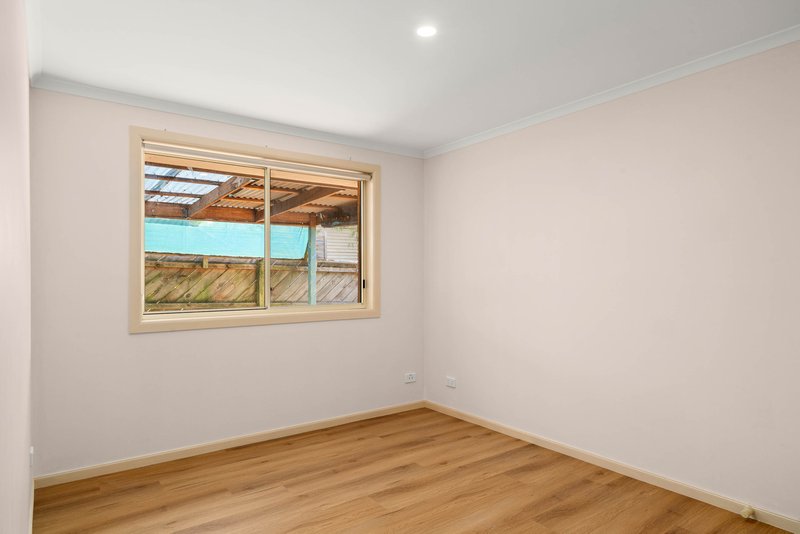 Photo - 1/9-11 Redwood Drive, Cowes VIC 3922 - Image 8