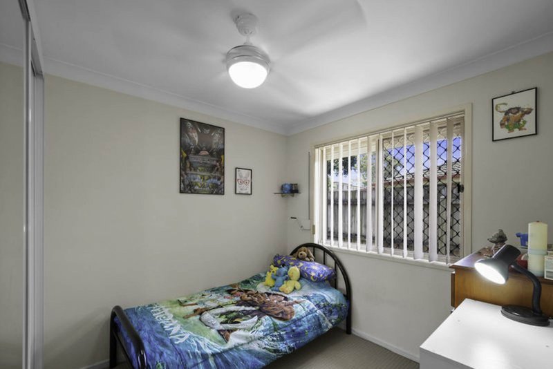 Photo - 19 19 Brett Place, Wynnum West QLD 4178 - Image 10