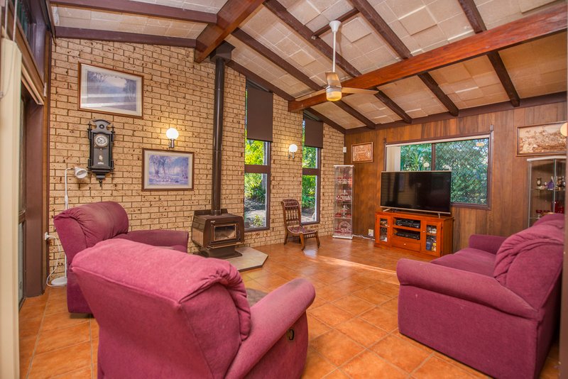 Photo - 19-21 Banyula Road, Thagoona QLD 4306 - Image 11