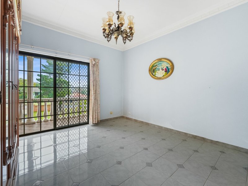 Photo - 19-21 Eagleview Road, Minto NSW 2566 - Image 5