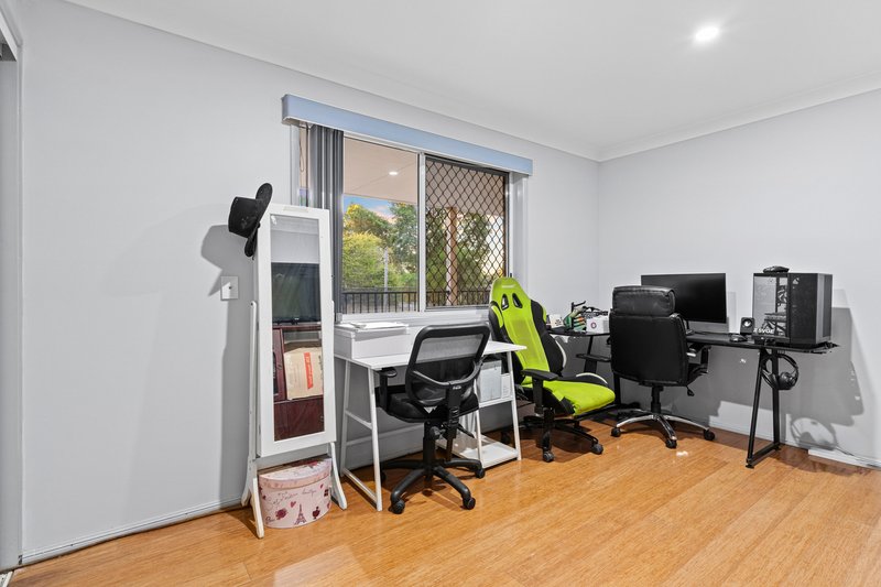 Photo - 19-21 Josephfina Court, Logan Reserve QLD 4133 - Image 11