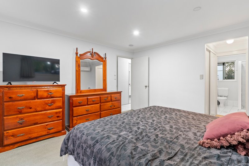 Photo - 19-21 Josephfina Court, Logan Reserve QLD 4133 - Image 13