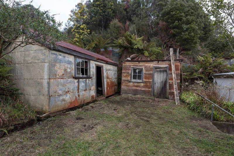 Photo - 19-21 Peters Street, Queenstown TAS 7467 - Image 11