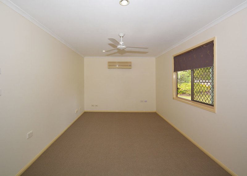 Photo - 19-21 Raintree Ave , Burrum Heads QLD 4659 - Image 9