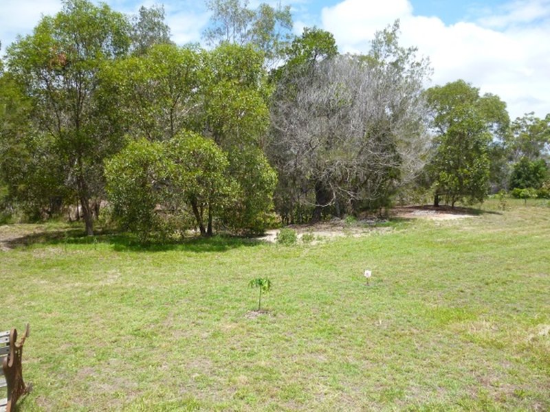 Photo - 19-27 Keith Street, Burrum River QLD 4659 - Image 6