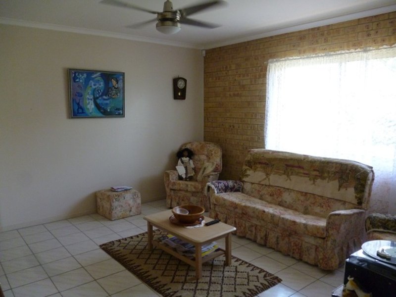 Photo - 19-27 Keith Street, Burrum River QLD 4659 - Image 10