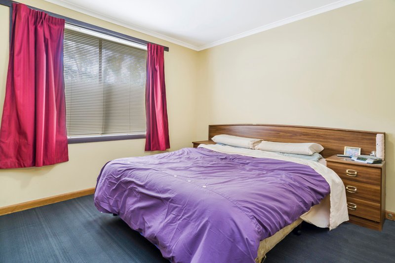 Photo - 1/9-27 Lambert Street, Ravenswood TAS 7250 - Image 5