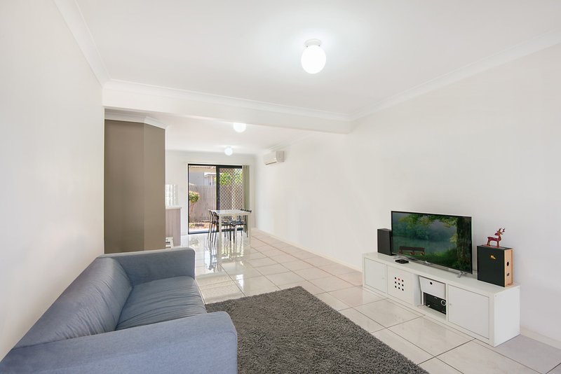 Photo - 19 / 429 Watson Road, Acacia Ridge QLD 4110 - Image 2