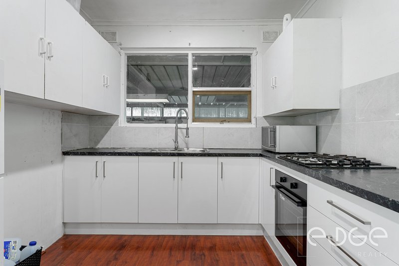 Photo - 19 Aberdeen Crescent, Brahma Lodge SA 5109 - Image 5