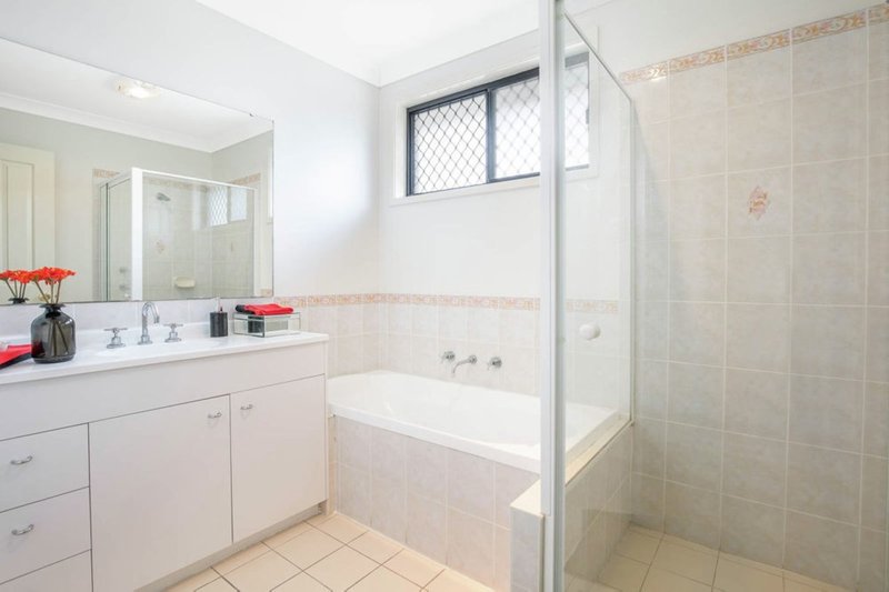 Photo - 19 Acropolis Avenue, Rooty Hill NSW 2766 - Image 9