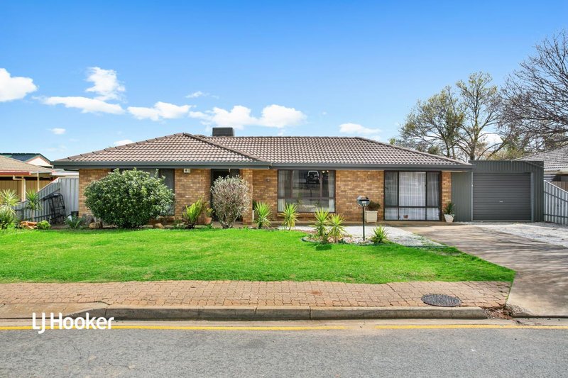 19 Adams Road, Craigmore SA 5114