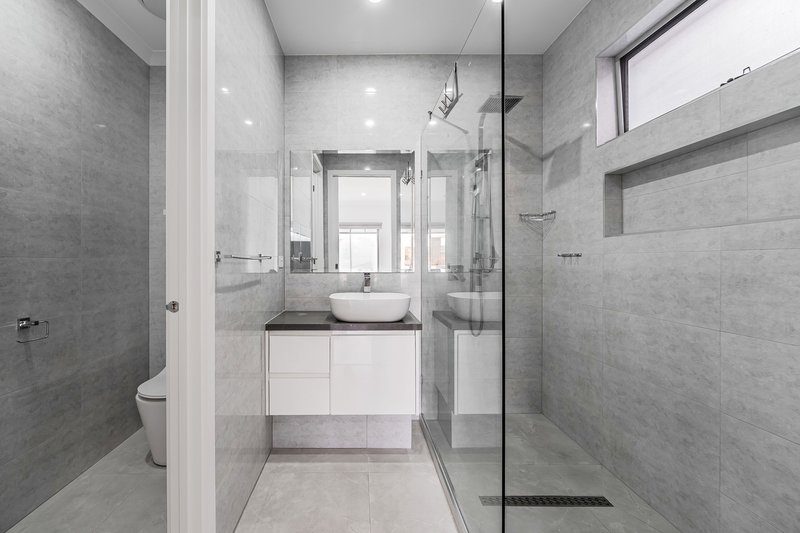 Photo - 19 Adventure Crescent, Roxburgh Park VIC 3064 - Image 21