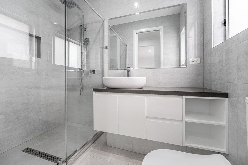 Photo - 19 Adventure Crescent, Roxburgh Park VIC 3064 - Image 24